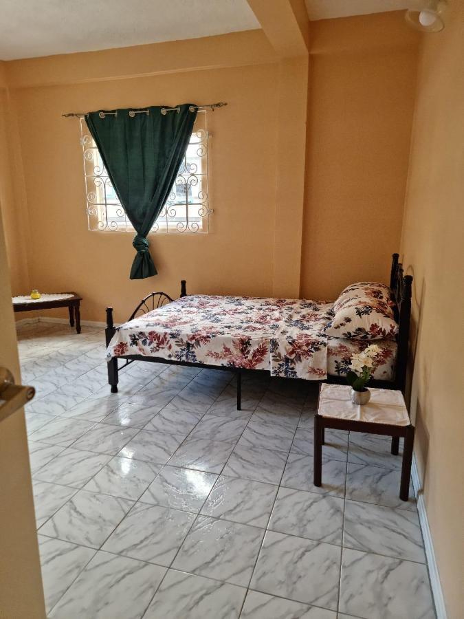 Coco Rose Apartments Soufrière Eksteriør bilde